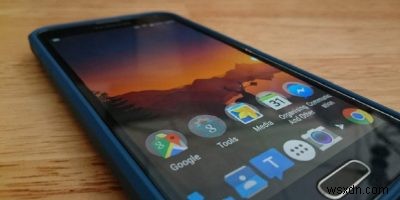 【Android】無料アプリ「Access Dots」でアプリがバックグラウンドでマイク・カメラを使っていないか見張る方法