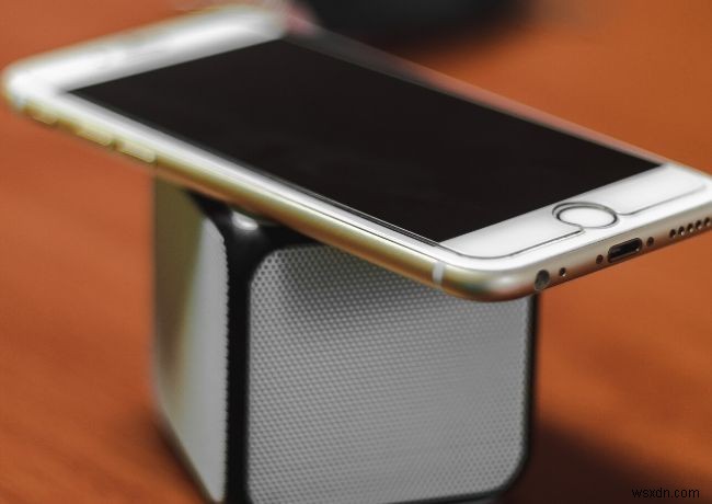 スマホの音声入力をもっと賢く使う!モバイルディクテーションの精度を上げる5つのプロのコツ