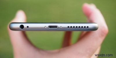 スマホから3.5mmイヤホンジャックが消えた日――市場の「断片化」はどこへ向かうのか