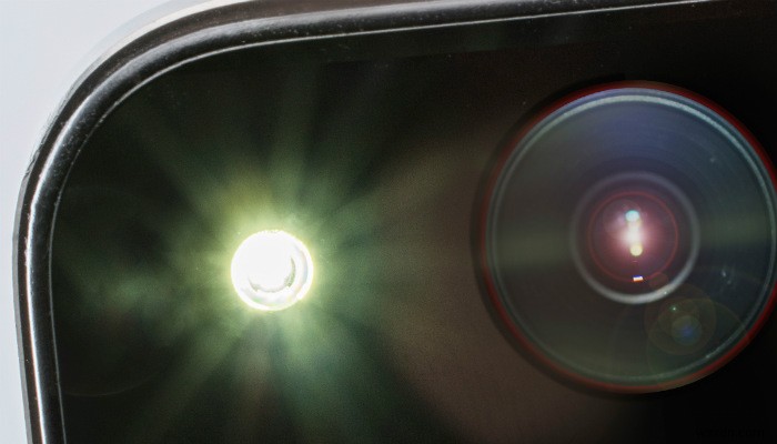 Androidスマホで暗い場所の写真をキレイに撮る6つの実践テクニック
