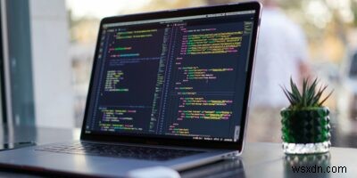 プログラミング用ノートPCの選び方｜失敗しないスペックのポイントを徹底解説