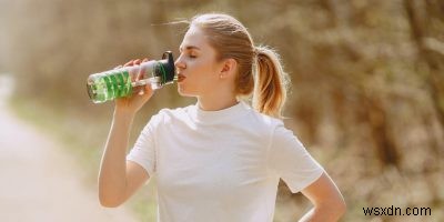毎日の水分補給をもっとラクに!おすすめスマートウォーターボトル4選