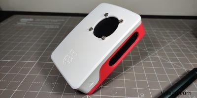 Raspberry Pi 4公式ケースにファンを取り付けて冷却性能をアップする方法