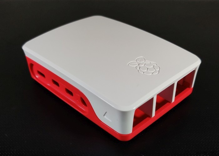 Raspberry Pi 4公式ケースにファンを取り付けて冷却性能をアップする方法