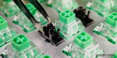 上級キーボードカスタムガイド：スタビライザーの注油と改造で打鍵感を劇的に改善する方法