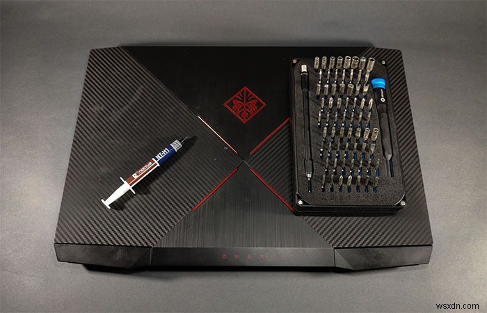 ゲーミングノートPCの過熱を根本的に解決する方法!内部クリーニングとグリス塗り替えの完全ガイド