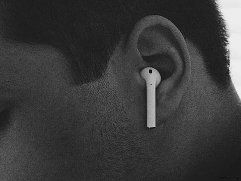 AirPodsとAirPods Proを長持ちさせる正しい掃除方法【お手入れガイド】