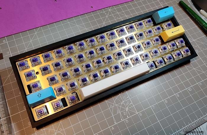 カスタムメカニカルキーボードの自作ガイド：パート2