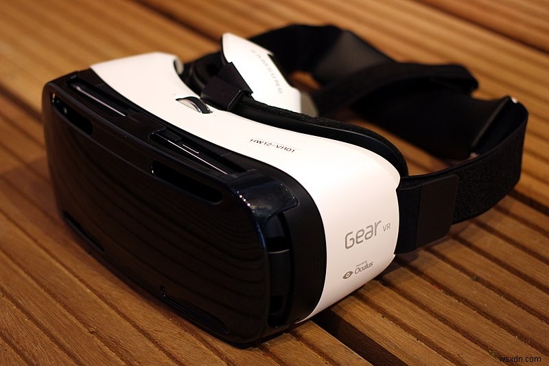 初心者にもおすすめ！手頃な価格でVRゲームを楽しめるヘッドセット5選
