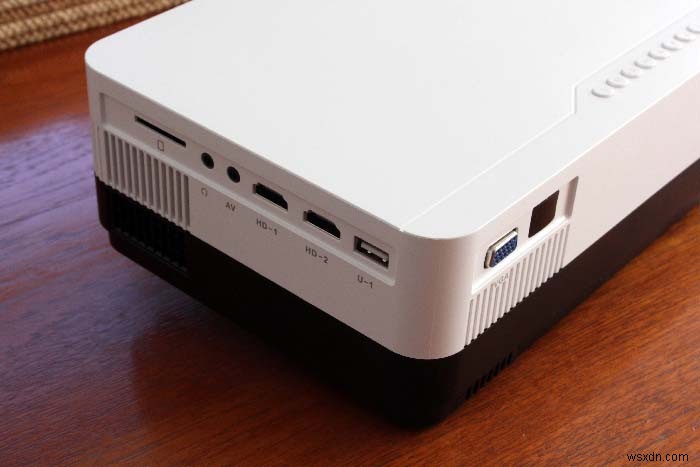 Artlii HDポータブルプロジェクター徹底レビュー｜手頃な価格で叶える本格ホームシネマ