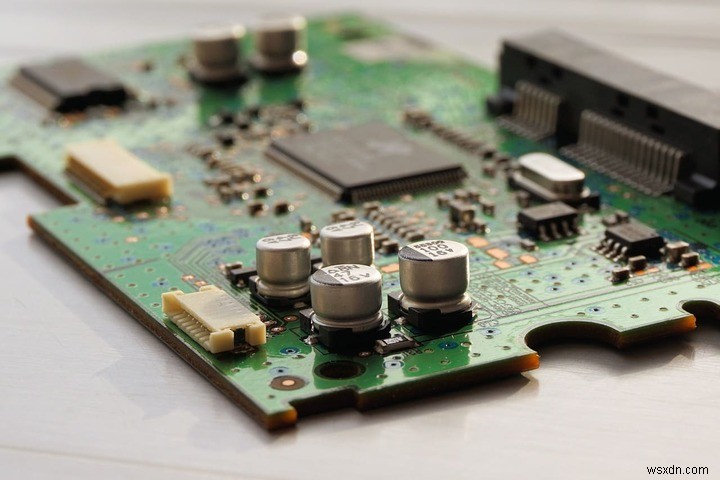 CPUキャッシュの仕組みとは?コンピュータの高速化を支える重要技術を解説