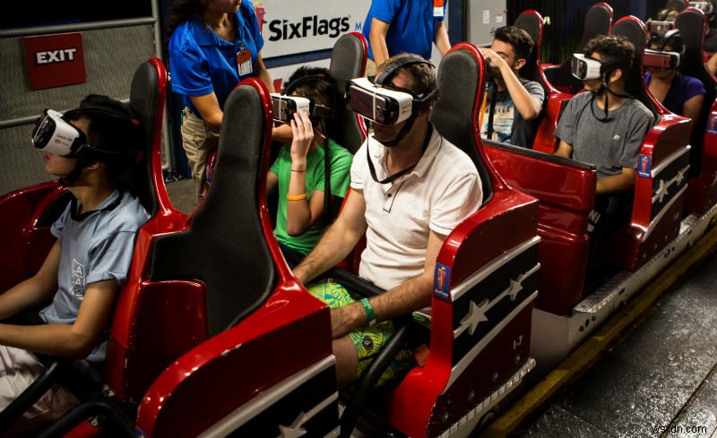 VRヘッドセットでできる10の素晴らしい体験|日常が変わる驚きの活用法