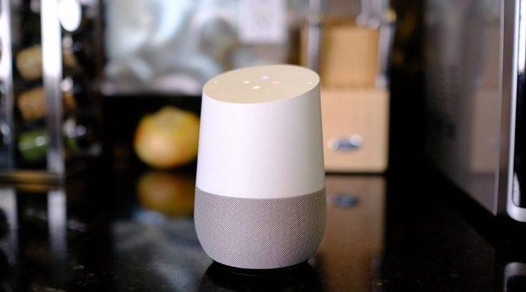 【徹底比較】Amazon EchoとGoogle Home、どちらを買うべき?