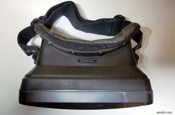 ポケットに収まるモバイルVRゴーグル「Moggles」徹底レビュー｜軽量・折りたたみ式の携帯性が魅力