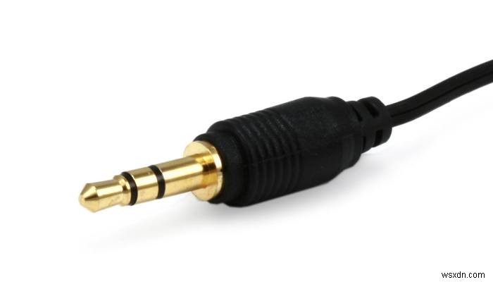 PCをテレビに接続する方法|HDMI・VGA・ワイヤレス接続を徹底解説