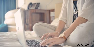 旅先でリモートワークを安全に行うための必須セキュリティ対策5選