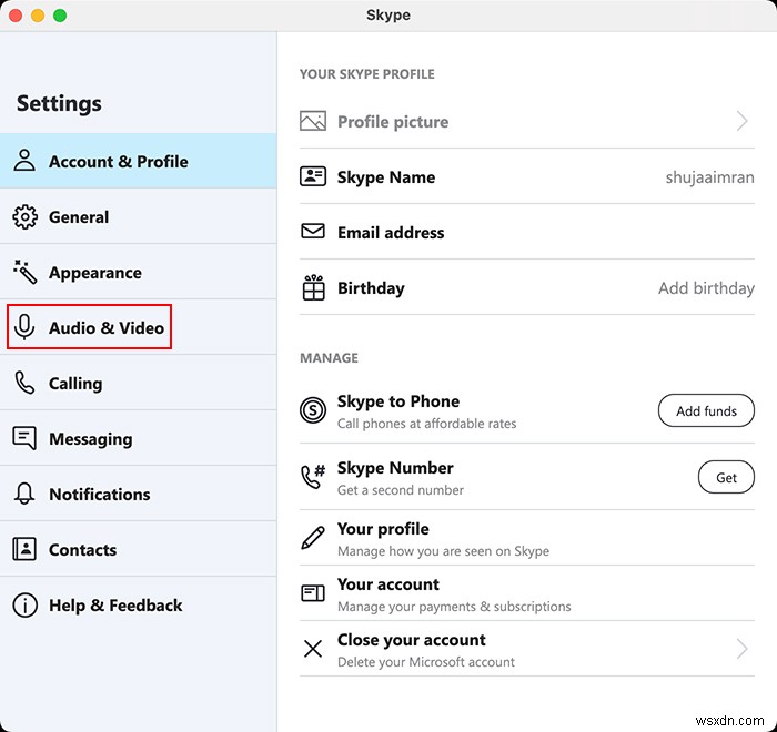 Skypeでカスタム背景（仮想背景）を設定する方法【通話前・通話中どちらにも対応】