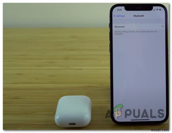 AirPodsがオレンジ色に点滅する?原因と直し方を徹底解説