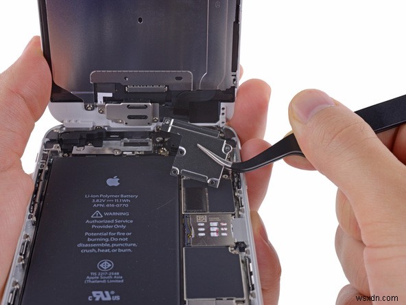iPhone 6 Plusの5GHz Wi-Fiアンテナを自分で交換する方法【初心者向け完全ガイド】