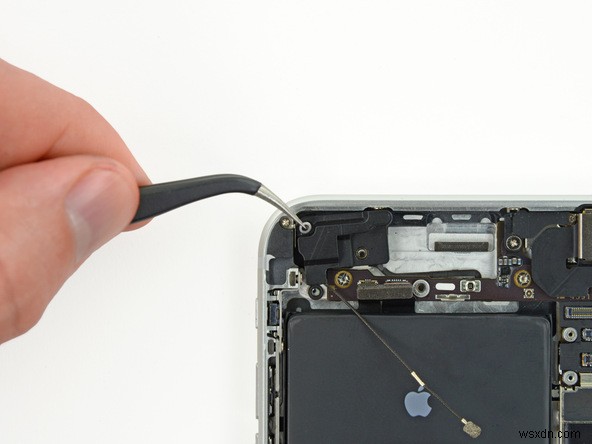 iPhone 6 Plusの5GHz Wi-Fiアンテナを自分で交換する方法【初心者向け完全ガイド】