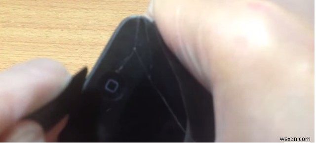 水没したiPhone 5の修理方法|必要な工具と分解・洗浄の手順を解説
