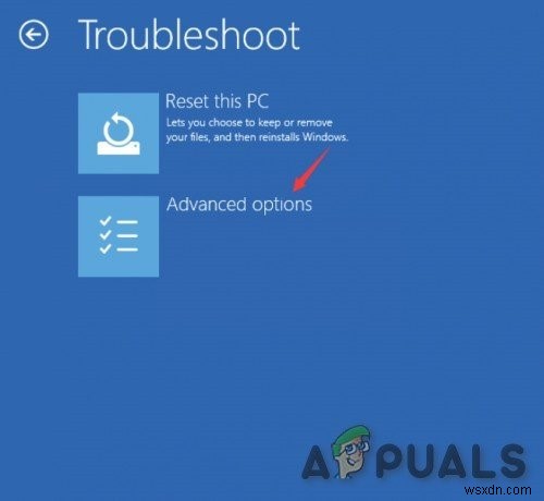 Windows10で「更新を完了できませんでした。変更を元に戻しています」エラーがループする原因と対処法