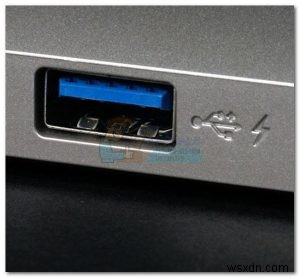 記号と色で見分ける!USBポート(USB 3.0)の正しい識別方法