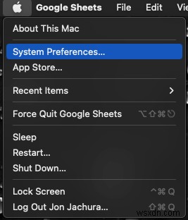 MacBook Proをイーサネットに接続する方法|アダプタとドッキングステーションの使い方