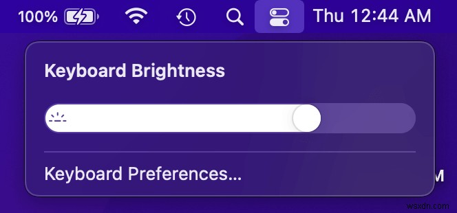 MacBook Proのキーボードライトを点灯させる方法!手動調整とトラブル対処法も解説