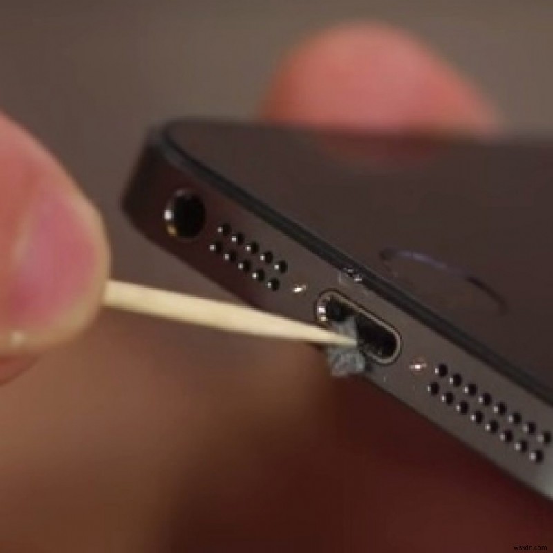 iPhone 13が充電できないときの対処法5選|初心者でも簡単に試せる解決策