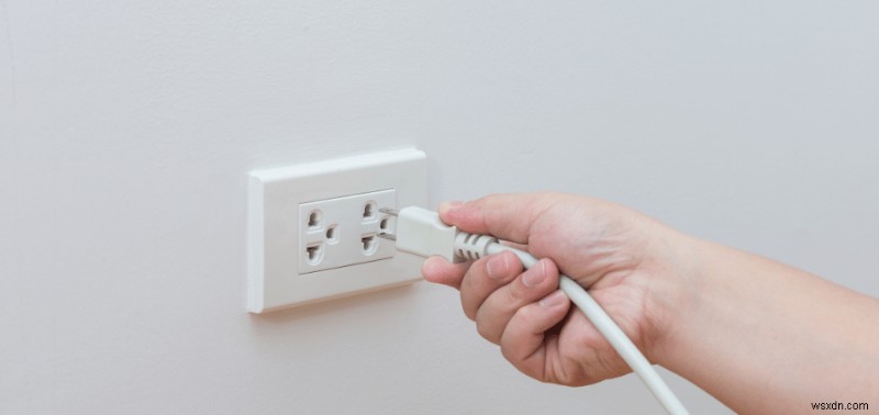 【解決済み】パソコンの電源がオンとオフを繰り返すときの原因と対処法まとめ