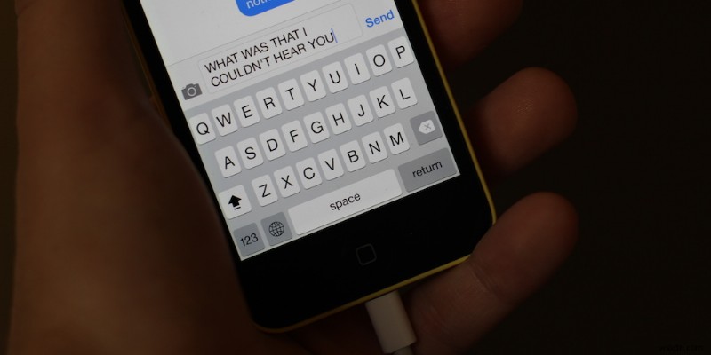 iOS 7.1のShiftキーがオンかどうか一目でわかるWebサイト「IMSKOON」