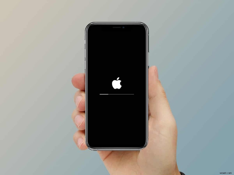 iPhoneがフリーズ・固まったときの対処法まとめ【強制再起動の手順を解説】