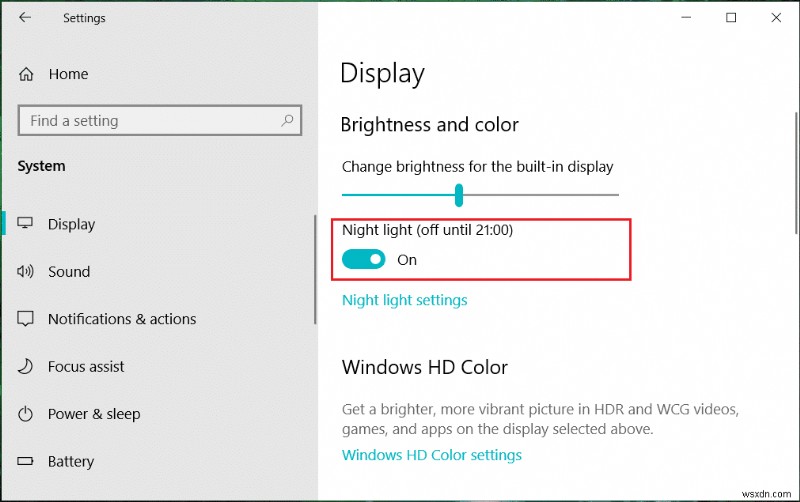 Windows 10でアダプティブブライトネス(自動輝度調整)を有効・無効にする4つの方法