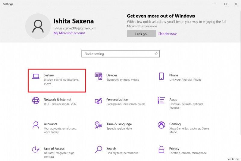 Windows 10ノートPCで3台のモニターをセットアップする方法【完全ガイド】