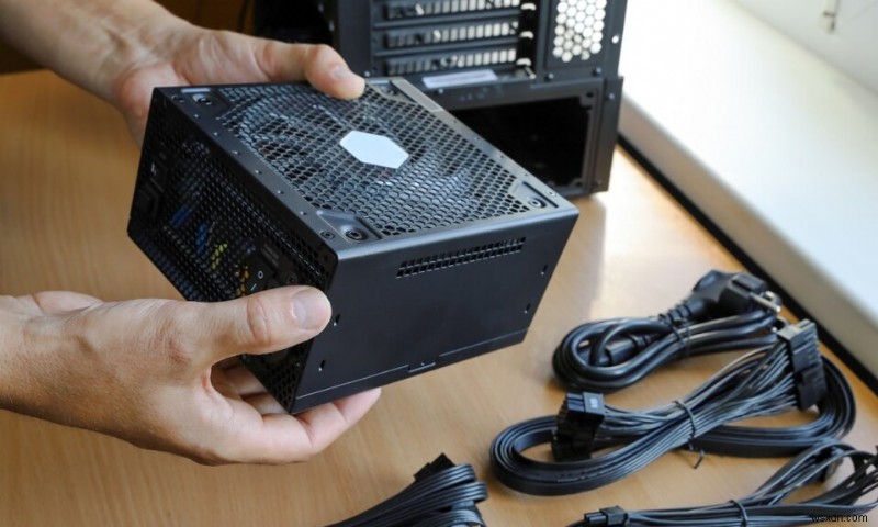 PC用電源ユニット(PSU)の選び方|基礎知識から選定ポイントまで徹底解説