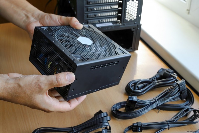 PC用電源ユニット(PSU)の選び方|基礎知識から選定ポイントまで徹底解説
