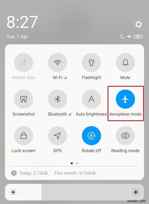 Androidで「SIMカードが検出されません」エラーを解決する10の対処法