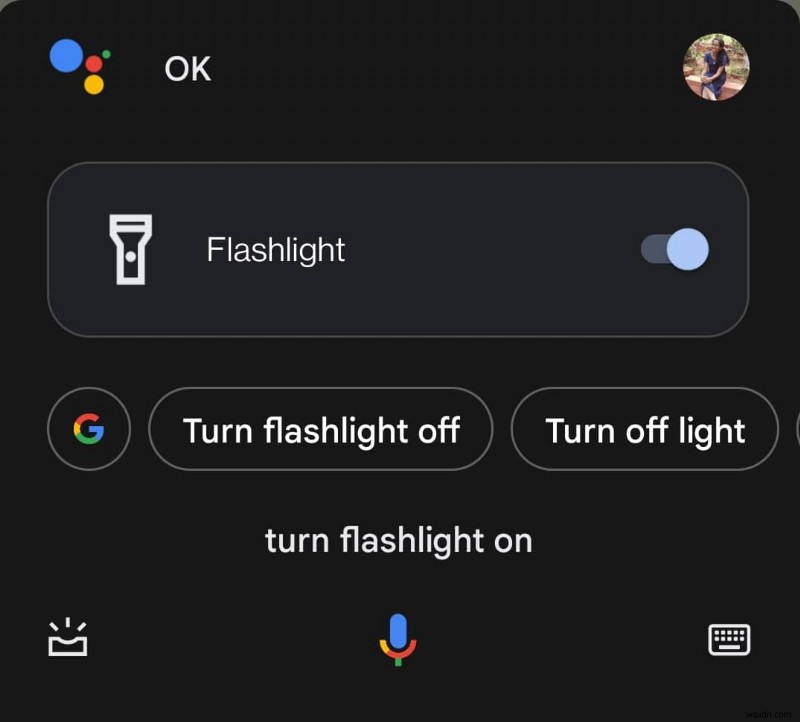 スマホのライトを点灯・消灯する方法！通知パネルやGoogleアシスタントなど4つのやり方を解説