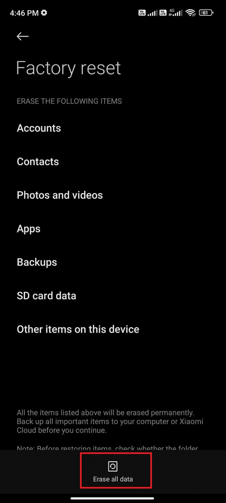 スマホが盗聴・監視されているか確認する方法【13のサインと対処法】