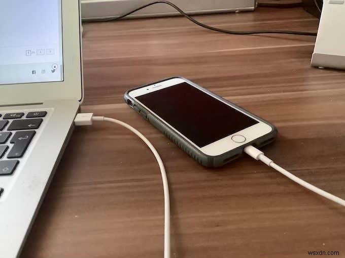 QuickTimeでiPhoneのスクリーンキャストを録画する方法|Macでの手順を徹底解説