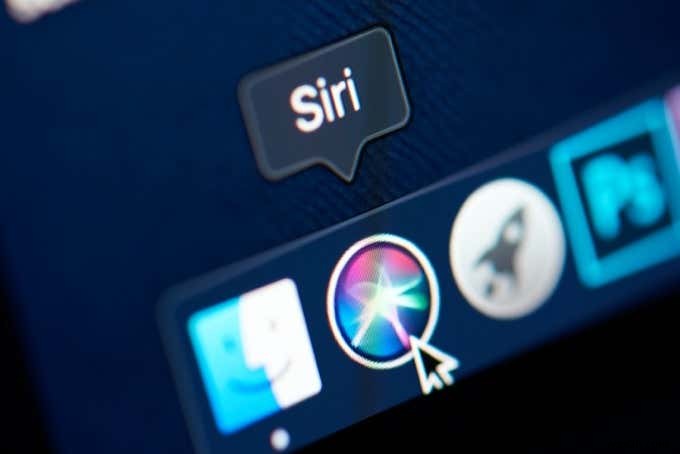 Siriに聞いてみたい面白い質問11選|思わず笑える返答の数々