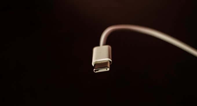 Macの全USB-Cポートの速度を確認する方法｜Thunderboltとの違いも解説