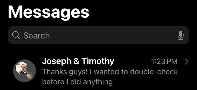 iPhoneでグループチャットにカスタム名を付ける方法|iMessage・Messengerの設定手順を解説