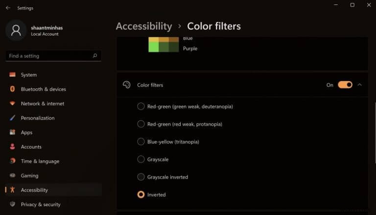 Windows 10 / 11 でカラーフィルターを使う方法【画面の色味を自由に変更】