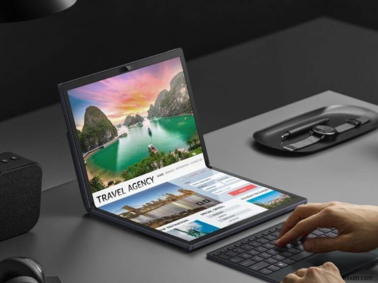 ASUS、世界初の折りたたみ式ノートPC「Zenbook 17 Fold OLED」を正式発表