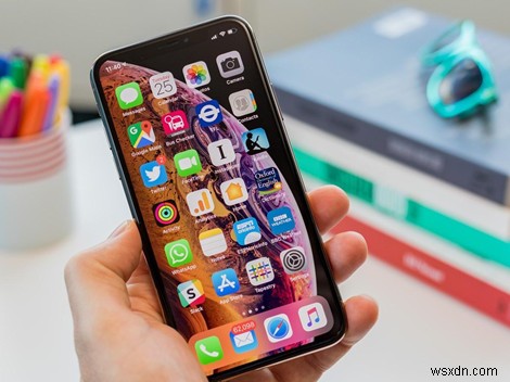 【iOS 13】モバイルデータ通信で200MB超のアプリをダウンロードする方法
