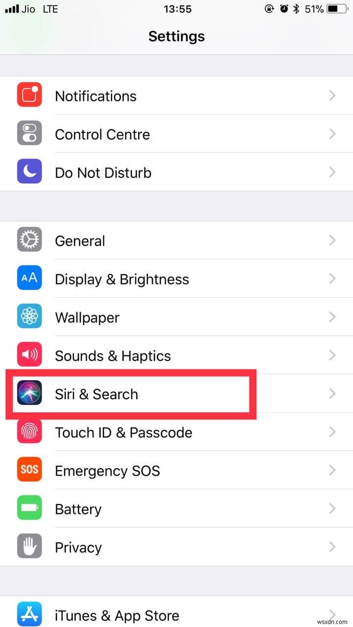 iPhoneでSiriを無効にする方法|ロック画面オフ&完全無効化の手順