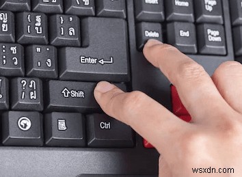 Windows 10でごみ箱をバイパスしてファイルを完全に削除する方法