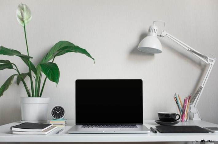 Windows 10でモニターが突然真っ暗になる問題を解決する4つの対処法
